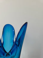 Hineri art glass vase