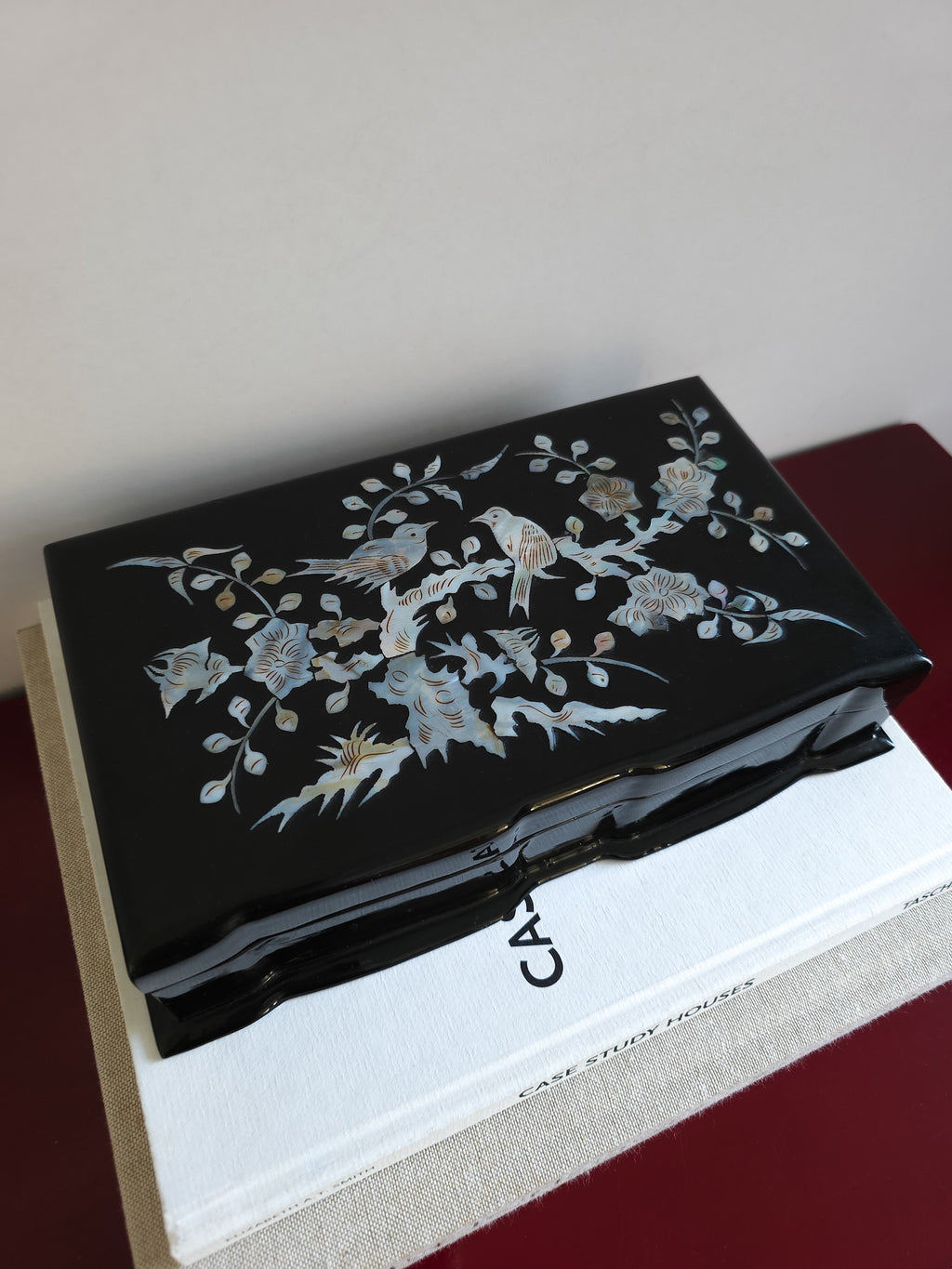 Vintage Black Lacquer Jewellery Box with Mother of Pearl Inlay