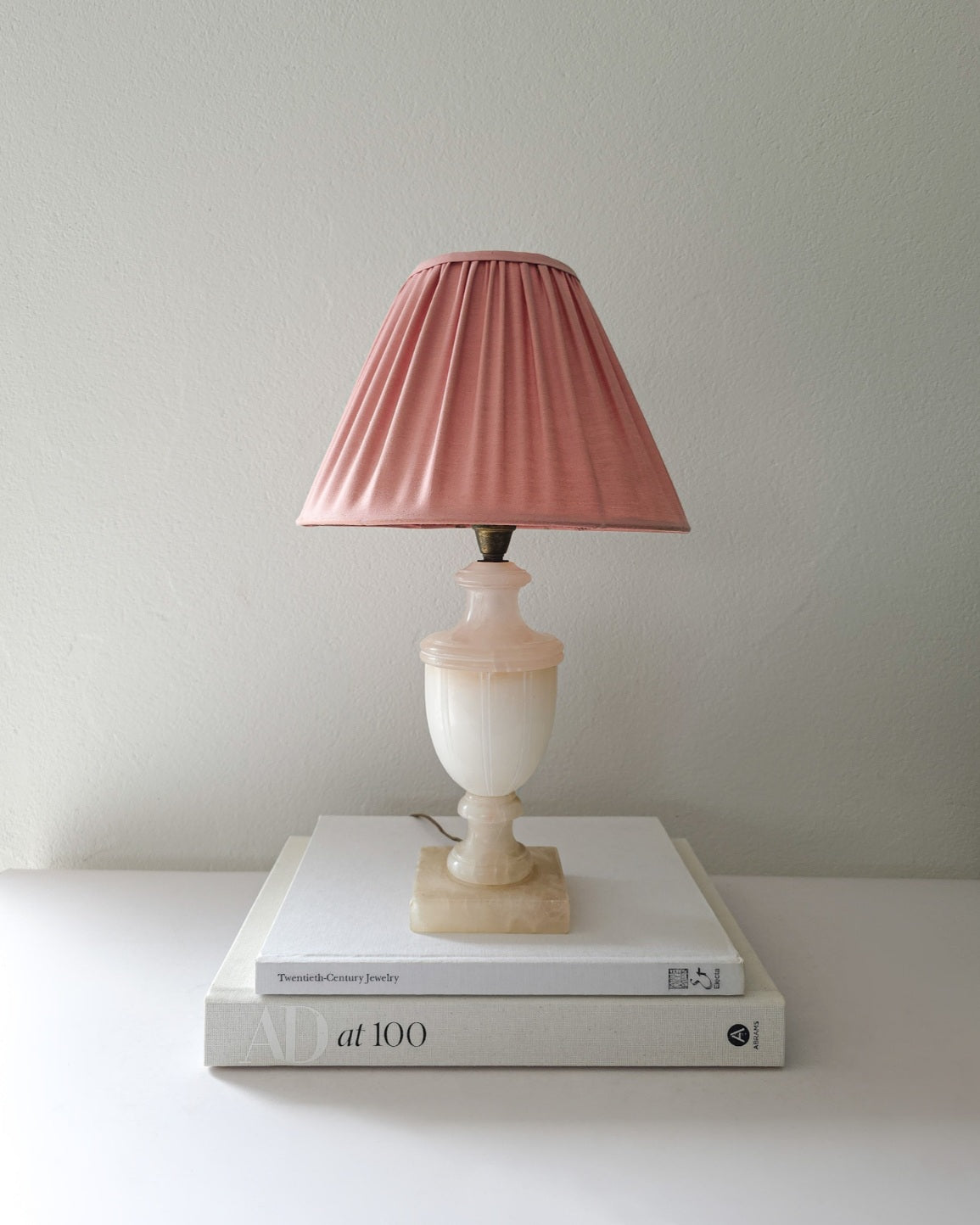 Vintage Italian Alabaster Lamp