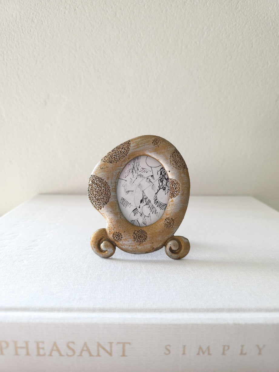 Petit 1980s Photo Frame With Scroll Feet