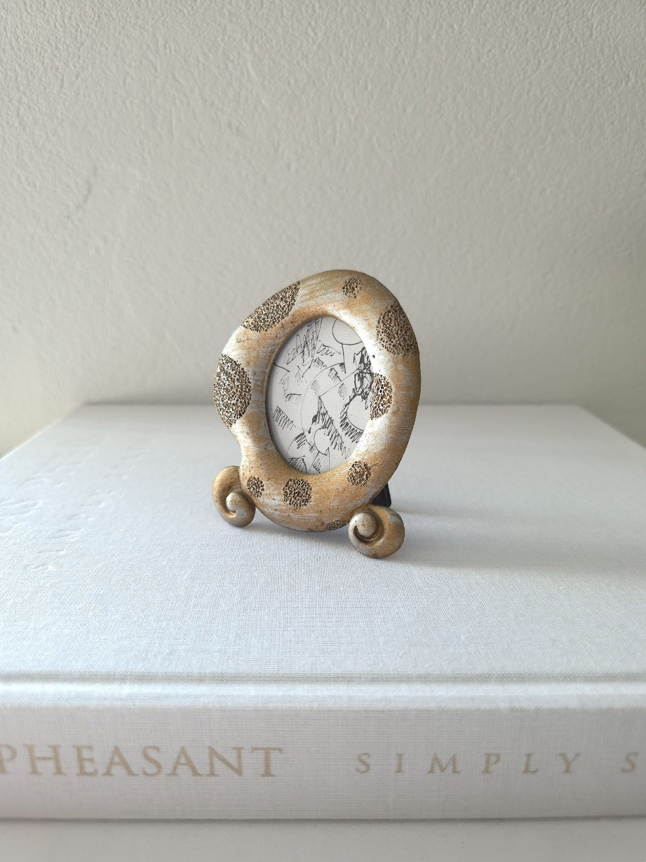 Petit 1980s Photo Frame With Scroll Feet