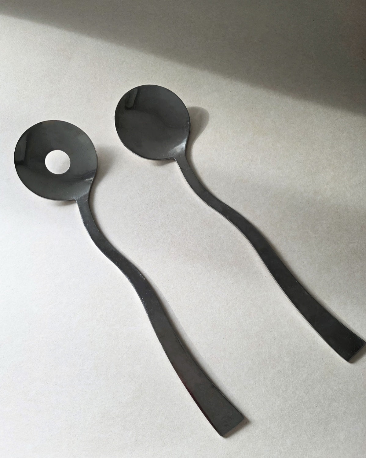 Sculptural Wavy Salad Servers
